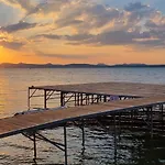 Platan With Lakeview Balatonboglár